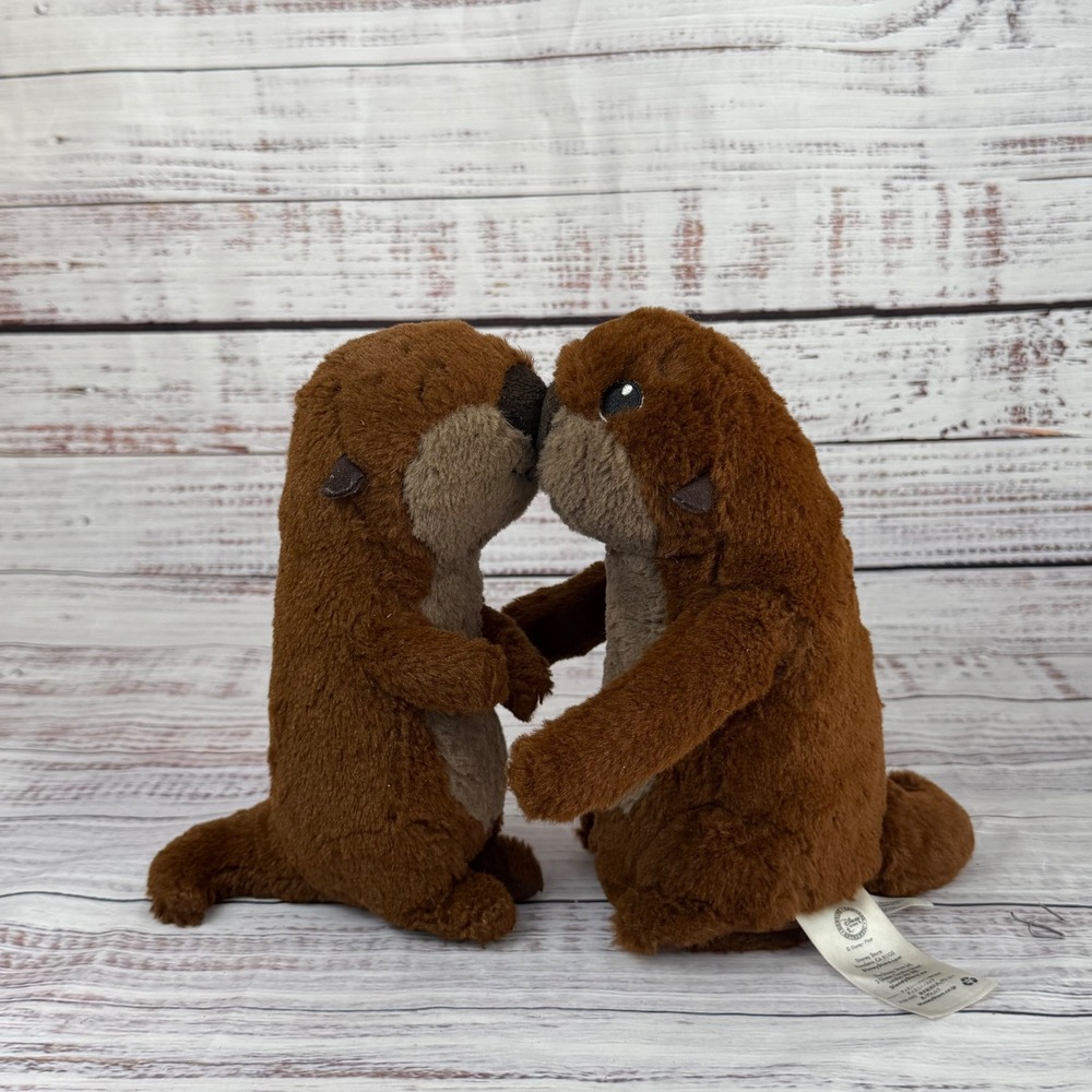 Disney Store‎ Finding Dory Interactive Cuddle Otters Magnetic Plush Set Brown